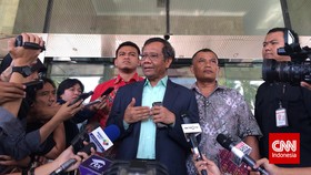 Sambangi KPK, Mahfud MD Bahas Kasus Besar yang Mandek