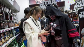 J.J. Abrams Ingin Wanita Jadi Tokoh Sentral di Star Wars