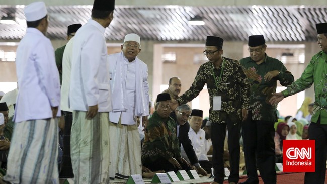 Ahok baru meminta maaf secara terulis kepada Ma'ruf terkait persidangan. Ia berencana menemui langsung Ketua Umum MUI itu.