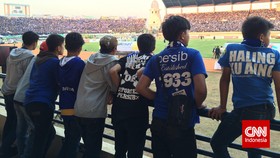 Dua Ribu Bobotoh Gagal ke Stadion GBK