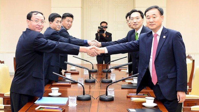 Korea Utara dan Korea Selatan akhirnya sepakat untuk mengadakan reuni keluarga yang terpisah saat perang antara kedua negara pecah pada 1950-1953.
