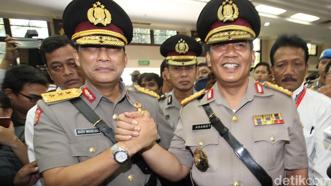 Komisi Hukum DPR melihat pergantian Budi Waseso ke Anang Iskandar menyebabkan frekuensi pengungkapan kasus di kepolisian kurang menggigit.