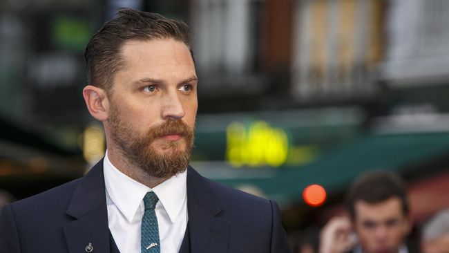 Tidak mudah bagi Tom Hardy untuk menyembunyikan kekecewaan setelah urung menjadi bagian dari Suicide Squad.