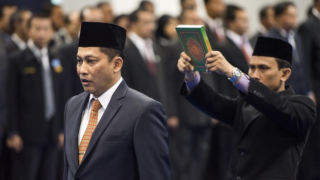 Bandar-bandar narkoba adalah pembunuh generasi muda bangsa. "Tak ada ampun atau maaf bagi mereka, selesai sudah," kata Budi Waseso.