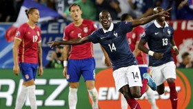 Matuidi Dua Gol, Perancis Tekuk Serbia
