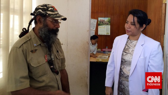 Pidato pertama Filep Karma setelah keluar penjara ini diberikan sekaligus untuk memperingati hari ulang tahun ke-7 Komite Nasional Papua Barat.