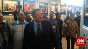 Ekonomi Masih Lesu, SBY Enggan Kritik Jokowi
