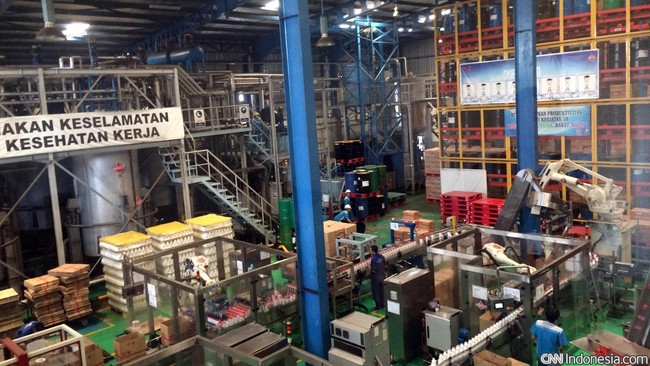 Pelemahan perekonomian membuat produsen minyak pelumas merasakan penurunan penjualan sampai empat persen. Strategi baru bakal dieksekusi.