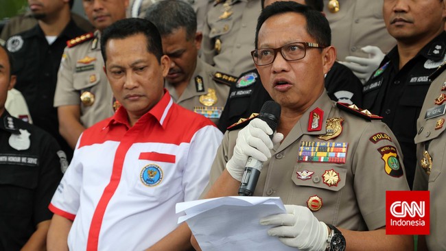 Kapolda Metro Jaya Inspektur Jenderal Tito Karnavian akan membahas soal terorisme bersama seluruh duta besar yang ada di Jakarta.