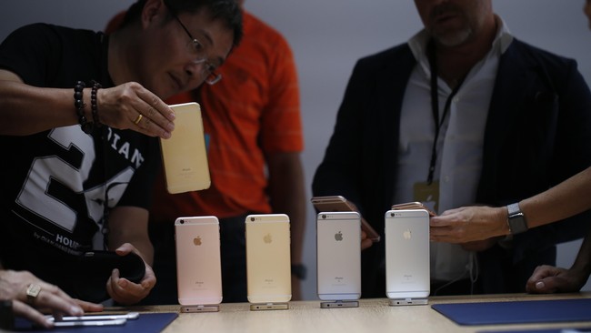 Satu lagi fitur yang kemungkinan akan menjadi tren di ponsel masa depan, yakni 3D Touch.