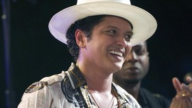 Bruno Mars dan Missy Elliot 'Mesra' di Studio Rekaman