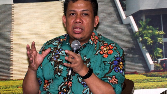 Saat ini Amerika berkepentingan dengan Indonesia yang cenderung lebih dekat kepada China. Dengan begitu juru lobi atau perantara tak dibutuhkan oleh Jokowi.