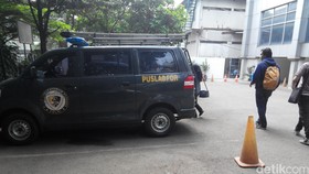 Said Didu Duga Penembakan Kantor ESDM Terkait Mafia Migas