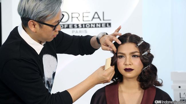 Perak Jadi Warna Rambut  2021 versi L Oreal  dan Vogue