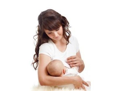 Katanya Bayi Laki-laki Menyusunya Lebih 'Kuat', Apa Benar Begitu?