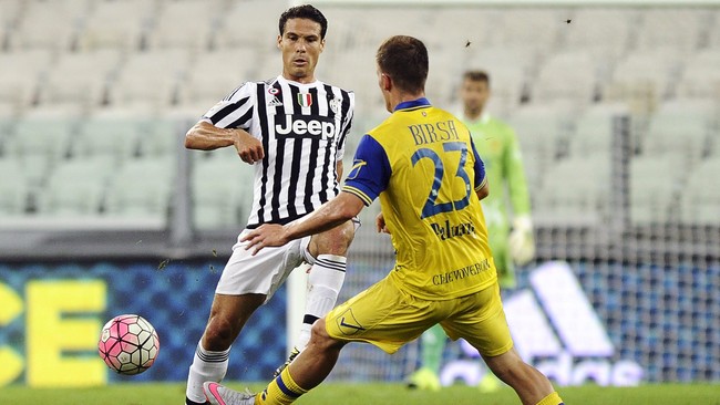 Klub-klub Liga Super China masih belum berhenti berbelanja. Hebei Fortune kini mendapatkan Hernanes dari Juventus dengan banderol mencapai 10 juta euro.