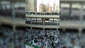 Viral, Pria Perancis Bunuh Diri di Masjidil Haram