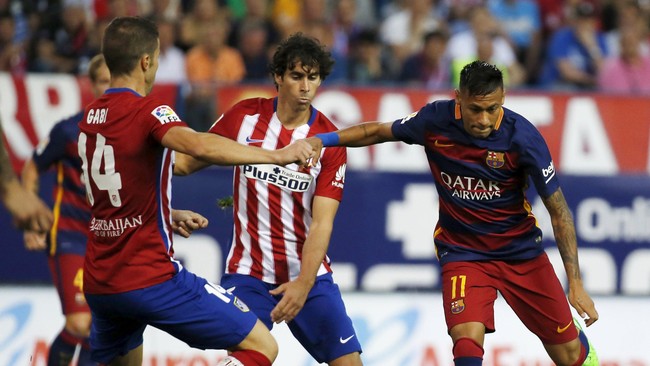 Lionel Messi duduk di bangku cadangan dan Barcelona mengakhiri babak pertama lawan Atletico Madrid dengan skor 0-0.