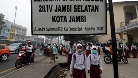 Diliburkan, Siswa di Jambi Diminta Salat Minta Hujan