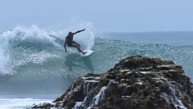 Turis Tertusuk Ikan Todak di Mentawai Dikenal sebagai Pro Snowboarder