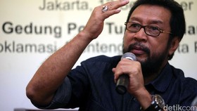 Yorrys: Siapa Bilang Ical Tak Mau Selenggarakan Munas?