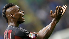 Balotelli Bisa Debut untuk AC Milan Malam Ini
