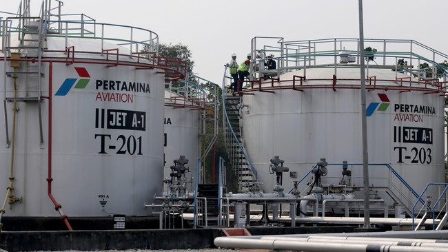 Kementerian BUMN mengungkap belum membahas persoalan harga jual avtur mahal Pertamina.