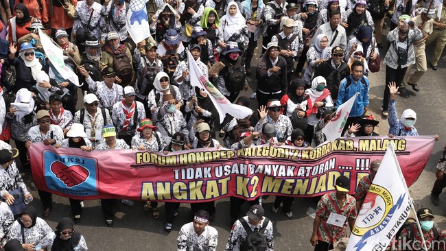 Kapolda Irjen Tito Karnavian mengatakan provokator bisa dikenakan Pasal 16 KUHP tentang Penghasutan.