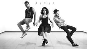 Trio Dekat di CNN Indonesia Music at Newsroom