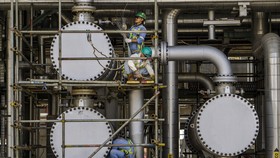 Pemerintah Tunjuk PGN Lego LNG Kilang Badak Blok Sanga-sanga
