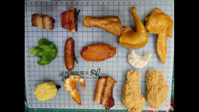 Kini bukan zamannya lagi makanan hanya memikirkan rasa yang enak. Namun, sekarang makanan juga soal kemasan menarik dan bentuk yang unik.