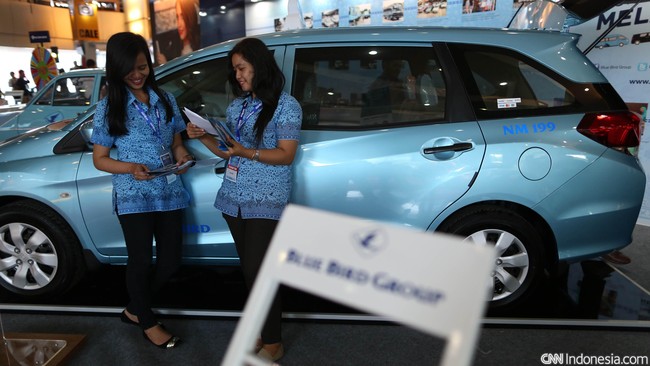 Dengan unit baru, total taksi MPV yang dioperasikan Blue Bird akan mencapai 600 unit sampai akhir 2016. Blue Bird juga akan menyebarnya ke luar Jakarta.