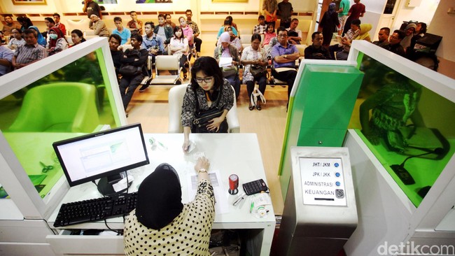Jika orang yang memenuhi persyaratan kepesertaan tidak melaksanakan kewajiban dikenakan sanksi administratif.