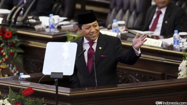 Anggota dewan berpotensi makan gaji buta karena masih banyak anggotanya bolos, target legislasi tak tercapai, dan pengawasan mandul.
