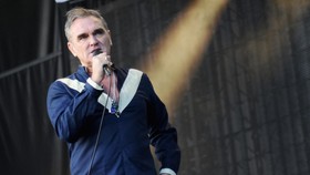 Perawatan Kanker Membuat Kondisi Morrissey Melemah