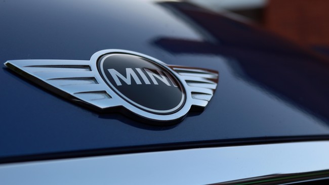 Ini bagian dari strategi investasi BMW Group Indonesia sebesar Rp20 miliar yang sebelumnya telah merakit lokal BMW X3 di PT Gaya Motor, Sunter, Jakarta Utara.