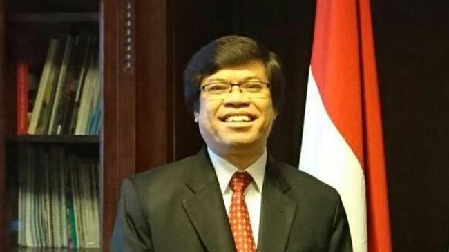 CNN Indonesia menerima bocoran salinan surat aduan para diplomat terkait kepemimpinan buruk Dubes RI di Argentina, Jonny Sinaga.