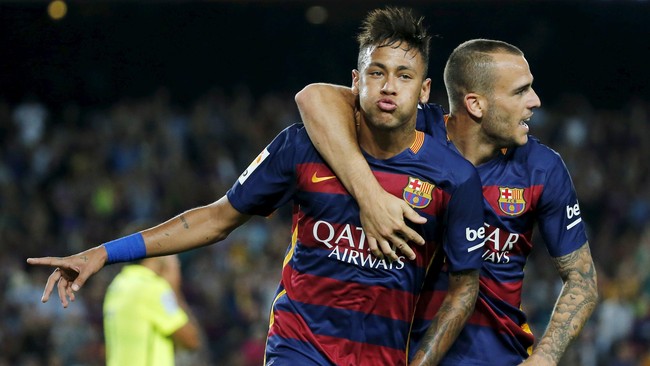 Manchester United sempat dikabarkan mengajukan proposal hingga Rp3 triliun ke Barcelona. Neymar pun memastikan sempat ada pembicaraan dengan pihak MU.