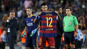 Satu Gol, Persembahan Neymar untuk Rafinha