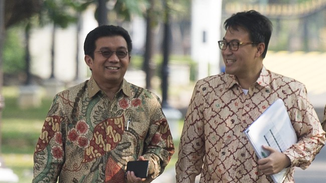 OJK memperkirakan sampai akhir tahun pertumbuhan kredit bank umum hanya mencapai 7 persen, jauh di bawah rencana bisnis bank tahun ini.