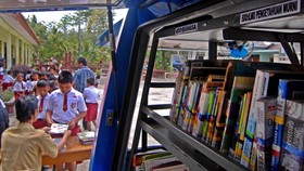 Cara Guru untuk Mengajak Anak Membaca Buku