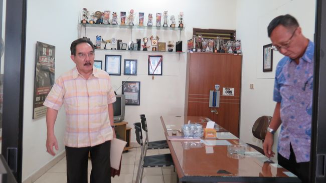 Antasari Azhar Bebas Bersyarat Tanggal 10 Bulan 11 Jam 10