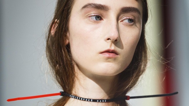 Balada Hidup Christopher Kane di London Fashion Week