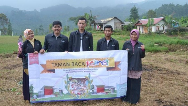 Berawal dari keinginan untuk mengadakan kumpul rutin setiap bulannya, alumni STM Pembangunan angkatan 2010.