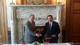 Peresmian Wisma Atlet Dilakukan Setelah Ahok dari Belanda