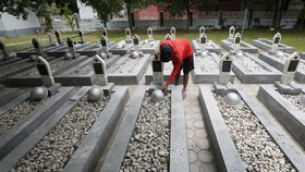 Bisnis Makam dan Panti Jompo Bakal Masuk DNI