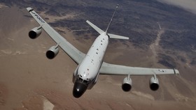 Pesawat AS Intai Latihan Tembak Jet Tempur China