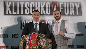 Klitschko Gagal Bertanding dengan Tyson Fury