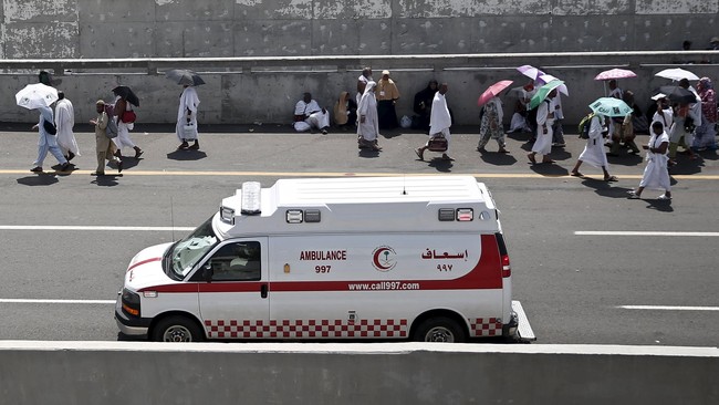 Selain ada tiga jemaah Indonesia yang meninggal, tragedi Mina juga menyebabkan enam jemaah haji Indonesia mengalami cedera.