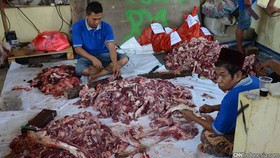 Pesta Daging Kurban, Warga di Sukabumi Keracunan Massal
